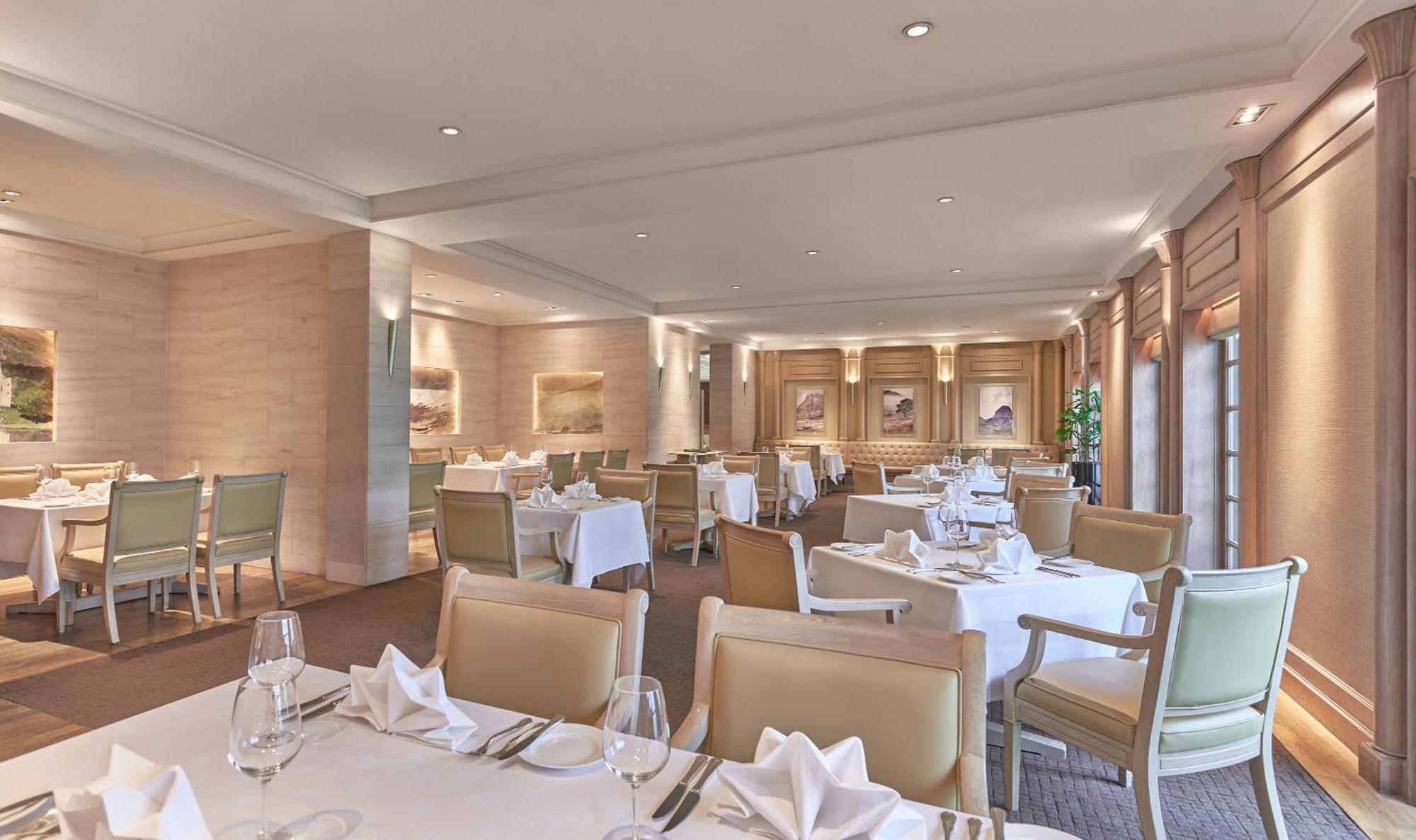 Goodwood Park Hotel Сингапур Экстерьер фото The restaurant